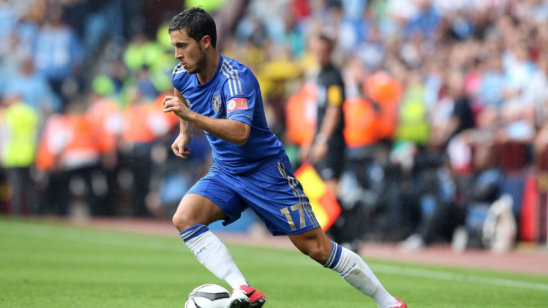 亚历克斯·格林伍德的精准抢断，帮助袋鼠队化解对方进攻威胁，格林伍德续约